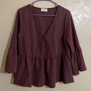 Everly top size large. Only wore a few times